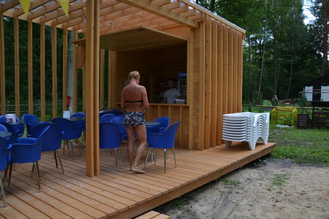 Hotel Osrodek Wypoczynkowo-Turystyczny Perla Krutyni à Nowy Most Extérieur photo