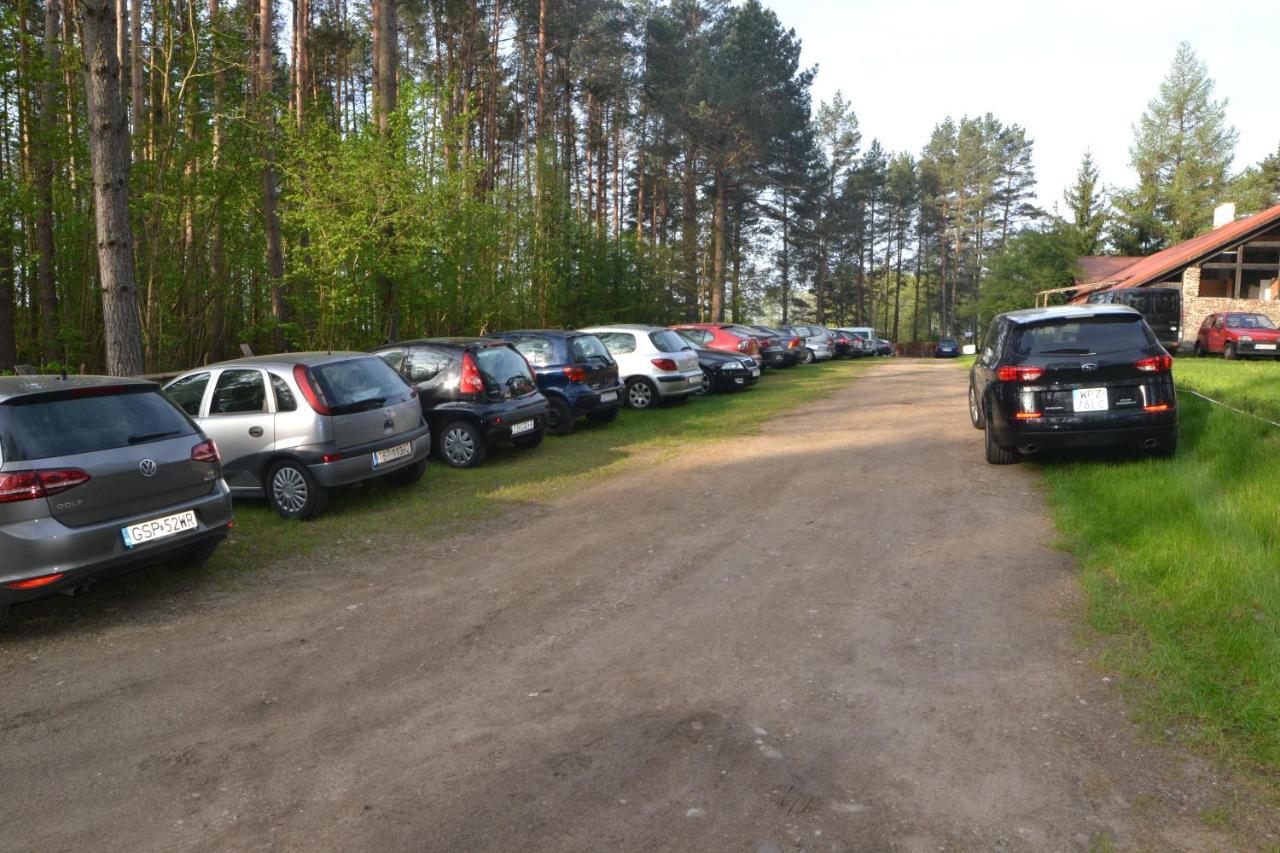 Hotel Osrodek Wypoczynkowo-Turystyczny Perla Krutyni à Nowy Most Extérieur photo